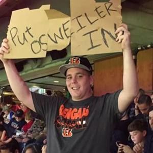 Meet your Posher, Lorne